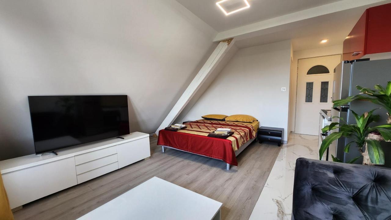 Appartement Vue Panoramique Sur La Plaine D'Alsace Andolsheim Exterior foto
